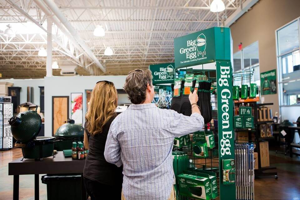 Big Green Egg Display